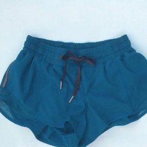 Lululemon Poseidon Hotty Hot Shorts 2.5" 6 OG